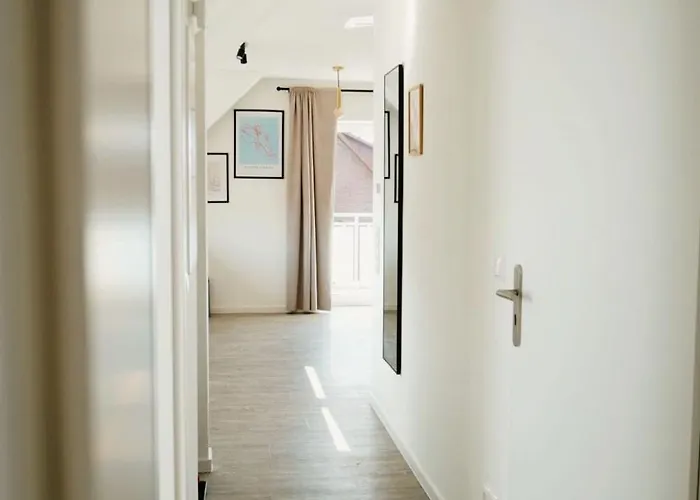 Köök Küstentraum - Modern, Balkon, Strandnah, Maisonette Neuharlingersiel